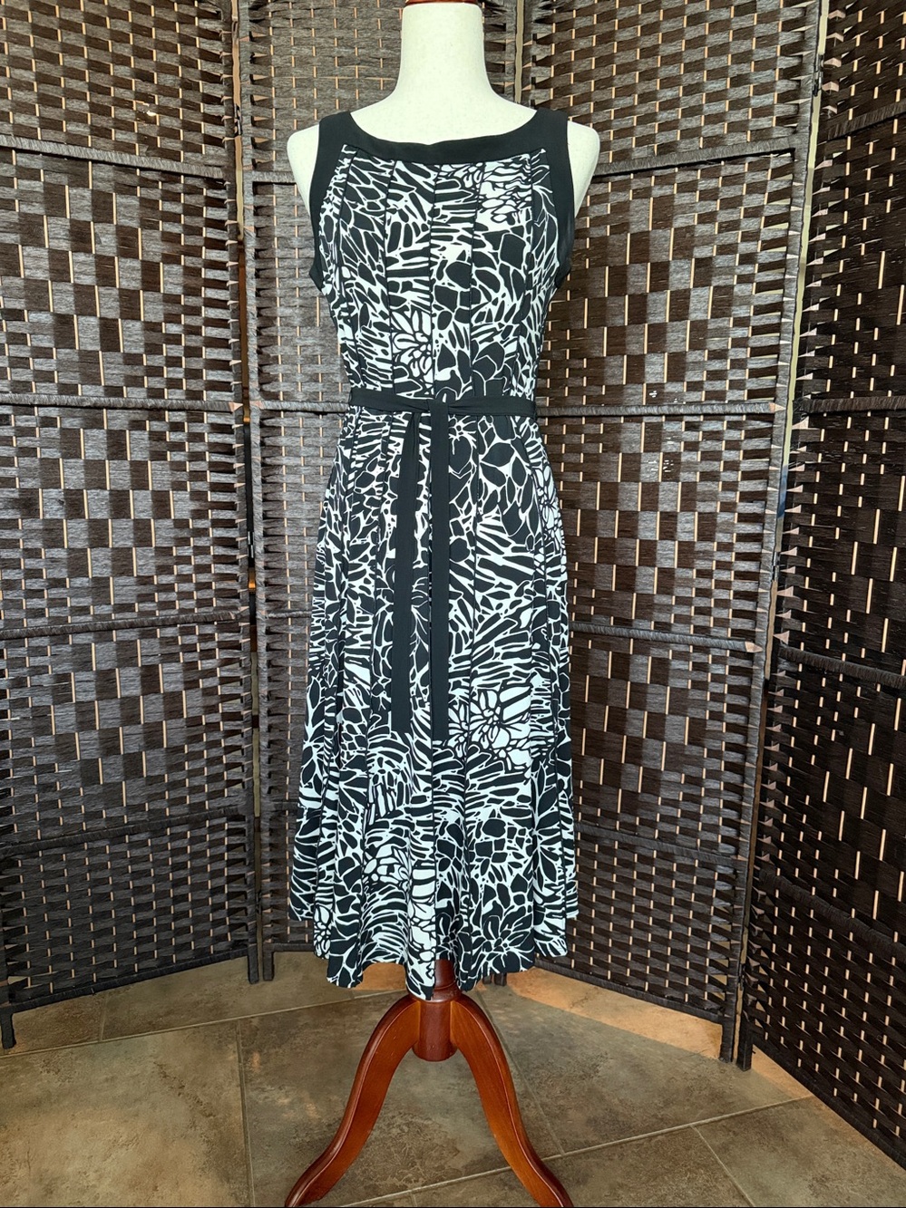 Perceptions Black and White A-Line Midi Dress